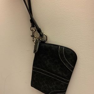 Wristlet